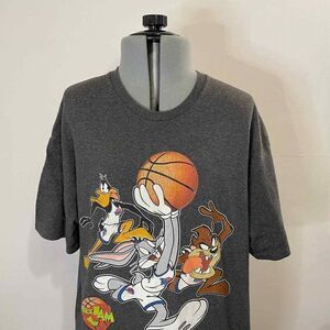 Space Jam Looney Tunes Gray Mens T Shirt Size Large Bugs Bunny Daffy Duck Taz